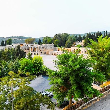 Hotel Beit Lebbos Beit ed-Din Exterior foto